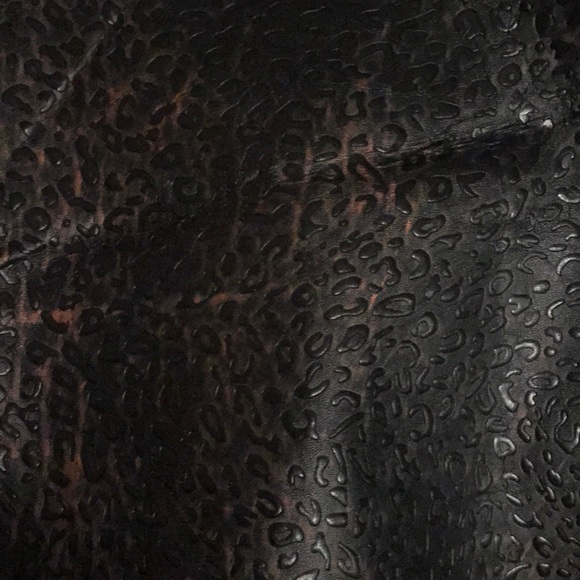 LEOPARD PRINT 🐆🐆🐆 - Picture 2 of 3